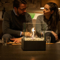 Biokominek wolnostojący do salonu mały bio kominek przenośny na taras