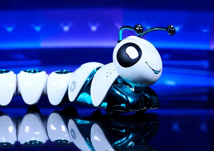 Robot Zdalnie Sterowany Gąsienica Wymienne Elementy Zabawka Światło Dźwięk pol_pl_Robot-Zdalnie-Sterowany-Gasienica-Wymienne-Elementy-Zabawka-Swiatlo-Dzwiek-7736_4