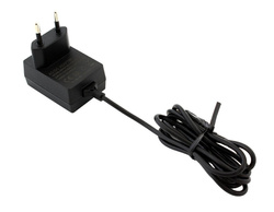 ZASILACZ ŁADOWARKI WKRĘTARKI 18V